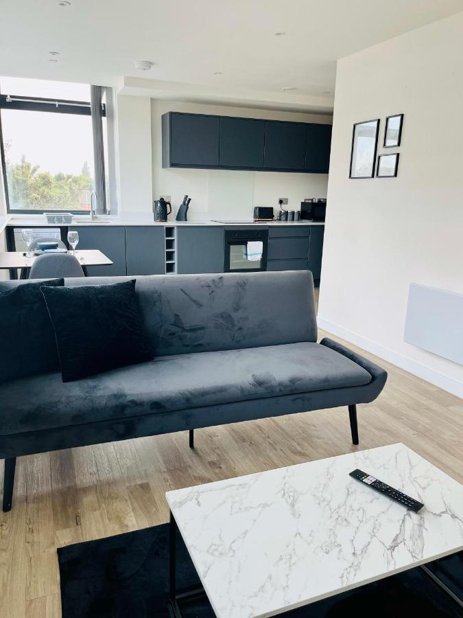 Stunning One Bedroom Apartment In Old Trafford Manchester Eksteriør bilde