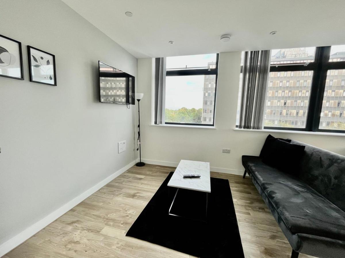 Stunning One Bedroom Apartment In Old Trafford Manchester Eksteriør bilde
